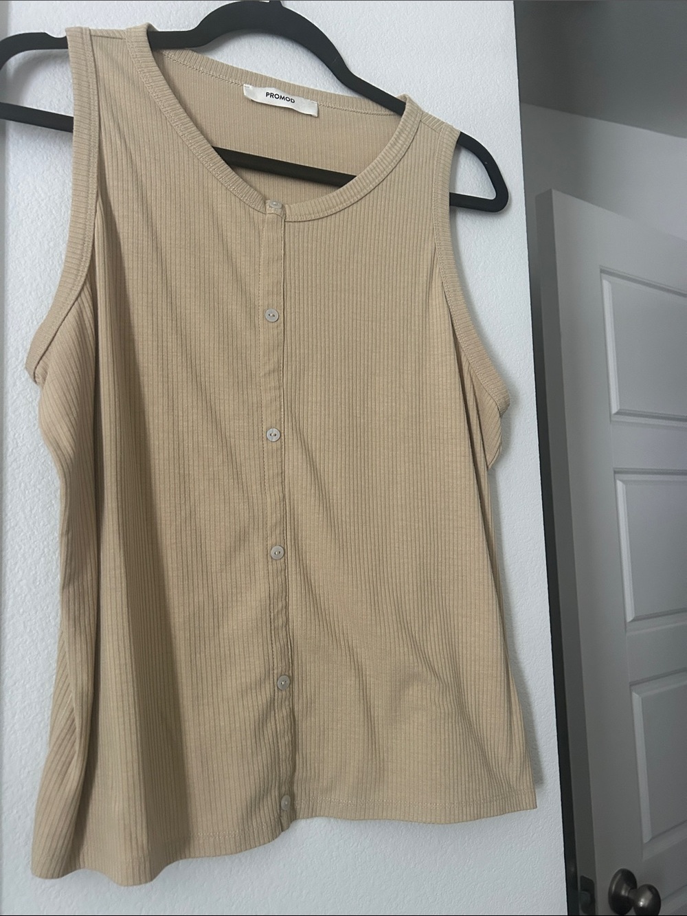Promod Sand Ribbed Button-Down Tank - Picture 3 of 3